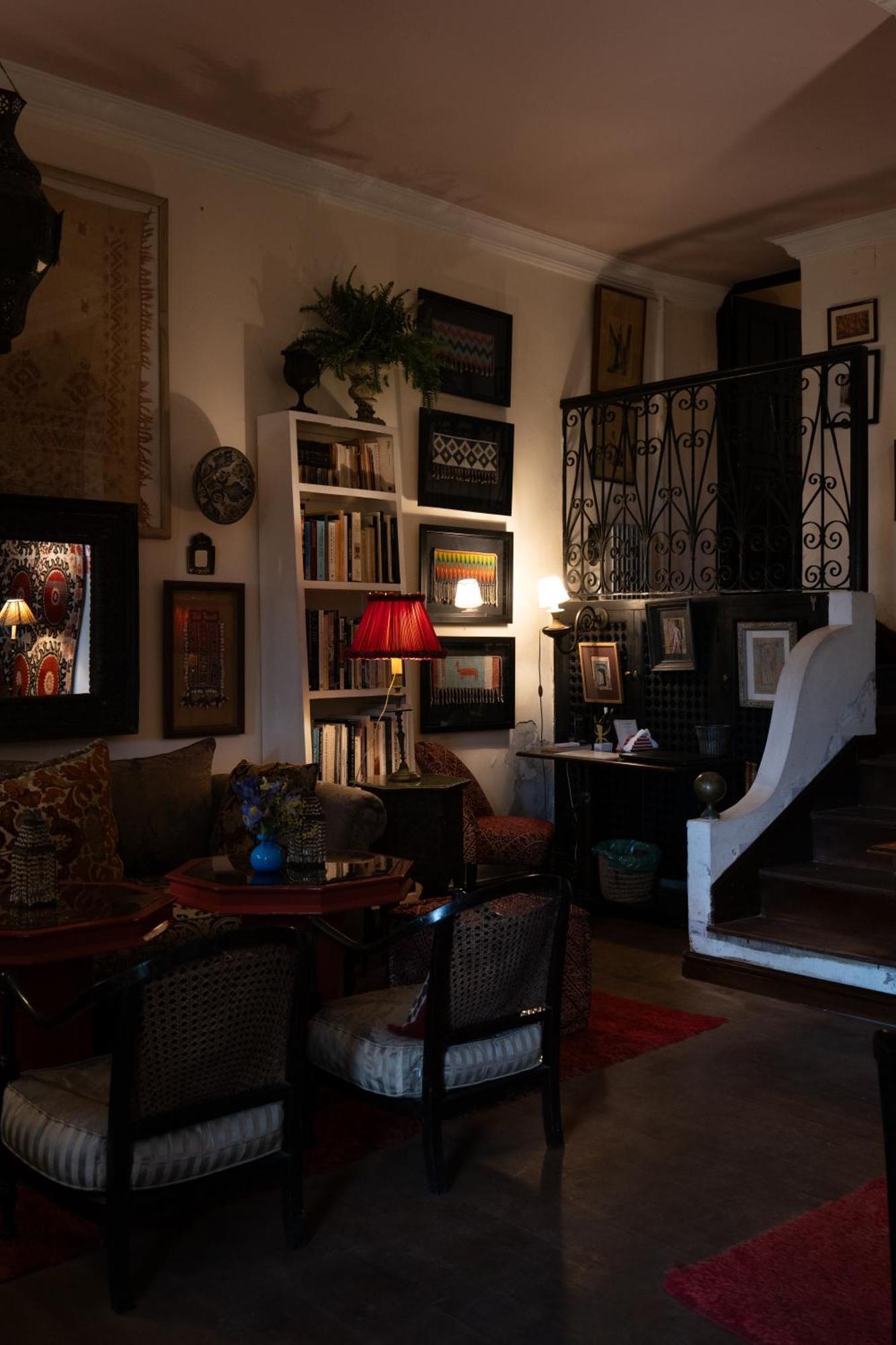 Aux 3 Portes Tangier Exterior photo